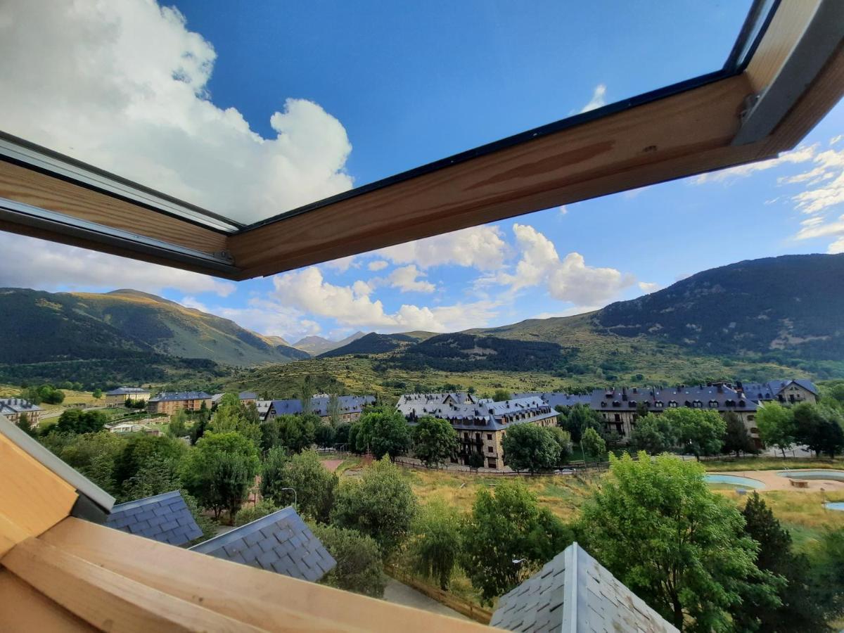 Duplex Sky, Muy Cerca Estacion Ski, Bonito Y Acogedor Pla de l'Ermita Ngoại thất bức ảnh